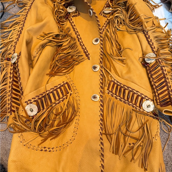 Fringed tan leather rusty dorr Jacket - Picture 7 of 15